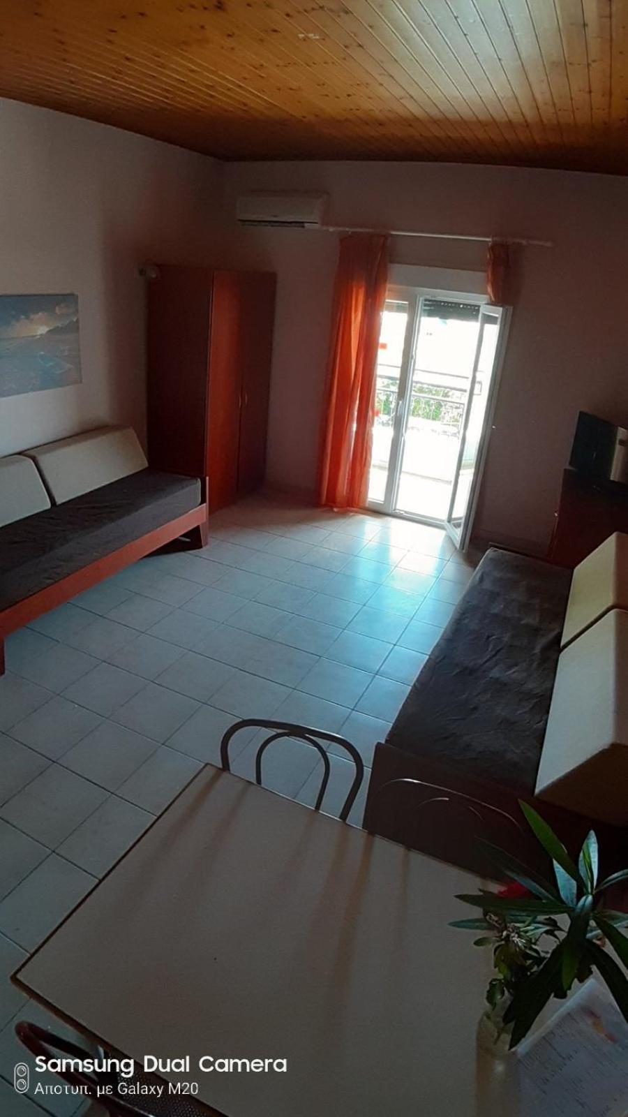 Zefiros Aparthotel 3*