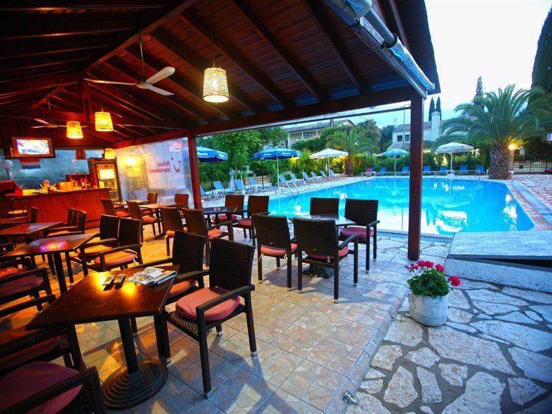 Aparthotel Zefiros