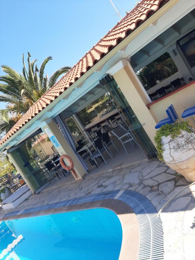 Aparthotel Zefiros
