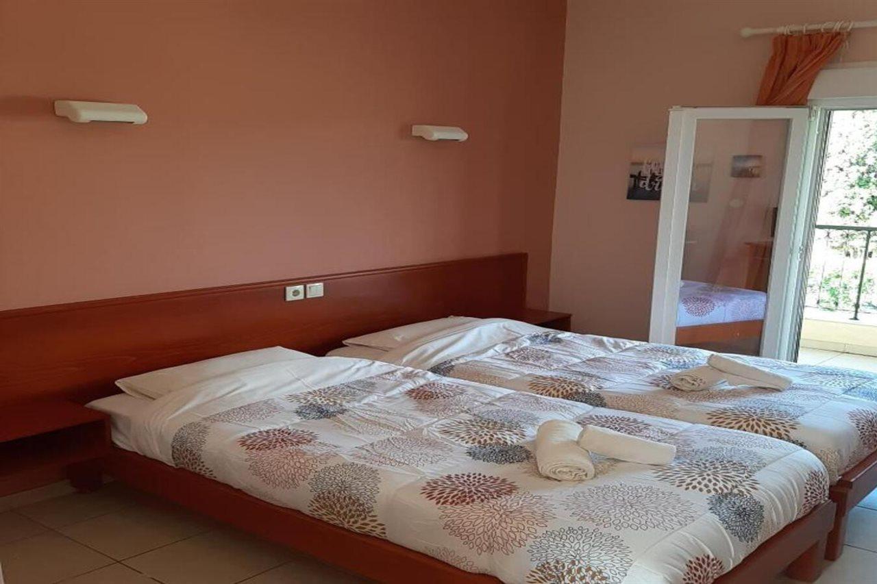 Aparthotel Zefiros 3*